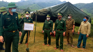 Quảng Trị cách ly hơn 350 công dân về từ Lào để theo dõi Covid-19