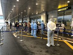 Vì sao bệnh nhân thứ 62 mắc Covid-19 được chuyển về Hà Nội?