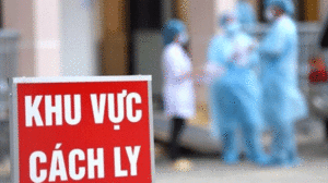 Cách ly tại nhà, bệnh nhân thứ 100 mắc Covid-19 vẫn đi lễ 5 lần/ngày