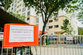 Đề xuất thu phí ăn, ở của người cách ly dịch Covid-19: Người dân nói gì?