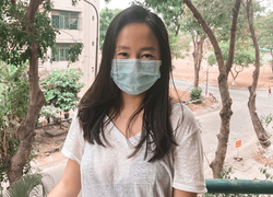 Du học sinh tặng 40 quạt và ấm đun nước cho cán bộ ở khu cách ly