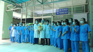 Thêm 16 bệnh nhân mắc COVID-19 được công bố khỏi bệnh