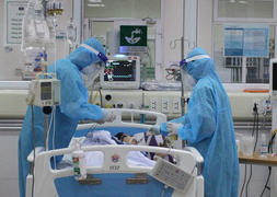 Sức khỏe phi công người Anh mắc COVID-19 hiện tại ra sao?