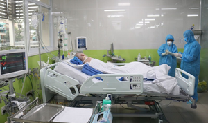 Phổi bệnh nhân phi công người Anh hồi phục gần 60%