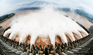 Lũ lớn, Chủ tịch và Thủ tướng Trung Quốc cùng rời Bắc Kinh đi thị sát