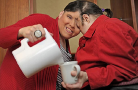 Cặp song sinh Trúc Nhi - Diệu Nhi hết sốt, ăn được sữa sau 11 ngày mổ tách rời