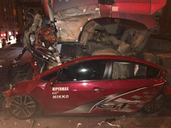 Kết quả kiểm tra nồng độ cồn tài xế container tông nát xe con dừng đèn đỏ