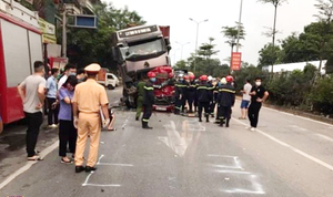 Kết quả kiểm tra nồng độ cồn tài xế container tông nát xe con dừng đèn đỏ