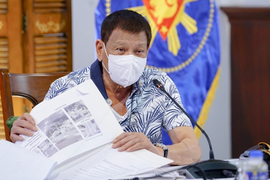 Tổng thống Duterte tình nguyện thử vaccine COVID-19 của Nga