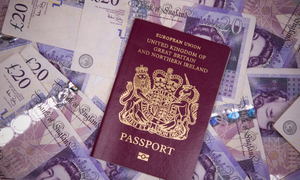 TRỰC TIẾP: Đoàn ĐBQH TP.HCM trả lời việc ông Phạm Phú Quốc có 2 quốc tịch