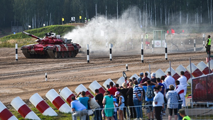 Thắng nghẹt thở trước Trung Quốc, Nga giành Huy chương vàng Tank Biathlon 2020