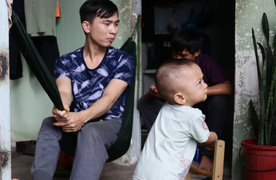 Người bỏ phố, người lay lắt ở lại, kịch bản cho người lao động tiếp tục xấu đi