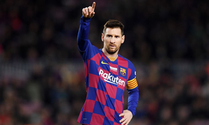 Đòi ra đi bất thành, Messi lần đầu tập lại cùng đồng đội Barca