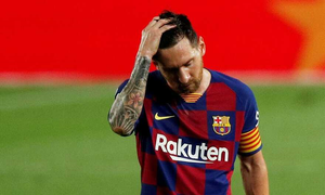Đòi ra đi bất thành, Messi lần đầu tập lại cùng đồng đội Barca