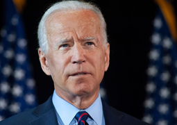 Ai sẽ điều hành màn so găng tranh luận cuối cùng Trump - Biden?