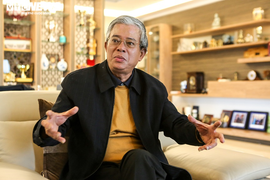 Ai sẽ điều hành màn so găng tranh luận cuối cùng Trump - Biden?