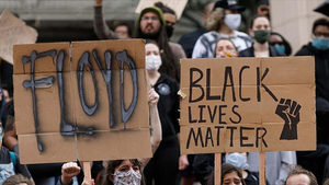 Ai sẽ điều hành màn so găng tranh luận cuối cùng Trump - Biden?