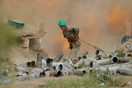 Azerbaijan chỉ trích Armenia vi phạm lệnh ngừng bắn ở Nagorno-Karabakh