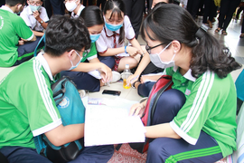 Điểm chuẩn ĐH Sư phạm TP.HCM thấp nhất 19 điểm