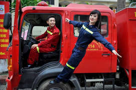 Điểm chuẩn khối ngành khoa học xã hội giữ 'ngôi vương', 9 điểm/môn vẫn trượt