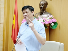 Quyền Bộ trưởng Y tế: Mùa đông tới sẽ rất khốc liệt trong chống dịch COVID-19