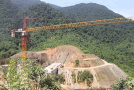 Sạt lở vùi lấp nhiều người ở Huế: Thủ tướng yêu cầu tập trung tìm kiếm nạn nhân