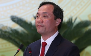 Ông Hoàng Trung Dũng được bầu làm Bí thư Tỉnh ủy Hà Tĩnh với số phiếu tuyệt đối