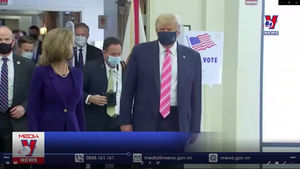 Ông Trump gọi tác giả cuốn sách lên án mình là 'đồ bỏ'