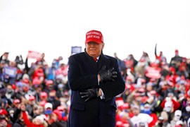 Trump 'chạy nước rút' tổ chức tới 10 sự kiện tranh cử ở các bang chiến địa