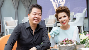 Rơi nước mắt với dòng viết của con trai 13 tuổi gửi mẹ Hồng Vy