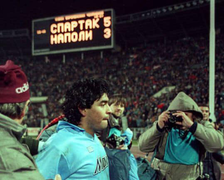7 nhân viên y tế bị buộc tội hại chết Diego Maradona