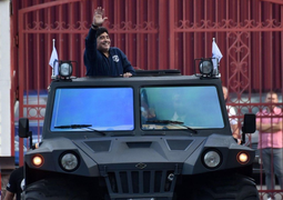 7 nhân viên y tế bị buộc tội hại chết Diego Maradona