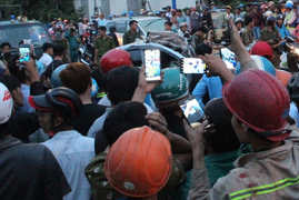 Thấy người gặp nạn không cứu, dù thế nào cũng nên thấy xấu hổ