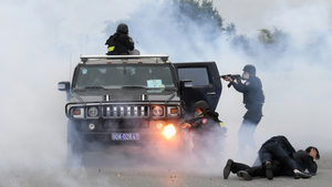 Bộ Công an bố trí lực lượng nhiều vòng, nhiều lớp bảo vệ Đại hội XIII của Đảng