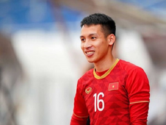 Hùng Dũng không được nhập cảnh Singapore, mất suất đá AFF Cup 2020