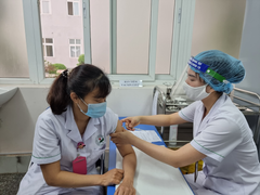 12.000 người tiêm vaccine COVID-19 Nano Covax mũi 2 giai đoạn thử nghiệm 3