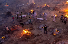 Ấn Độ yêu cầu Twitter, Facebook gỡ bài chỉ trích cách chống dịch