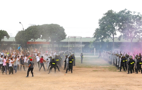 Đồng bào dân tộc thiểu số ở 4 huyện biên giới Nghệ An rộn ràng đi bầu cử sớm 