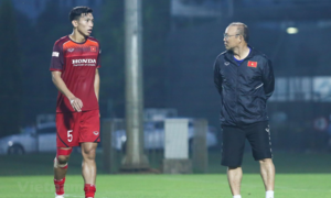 Xem Indonesia cầm hòa Thái Lan, HLV Park Hang Seo cần tới Đoàn Văn Hậu