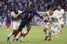 Đẳng cấp Paul Pogba nhấn chìm tuyển Đức 
