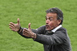 Tây Ban Nha thua cay đắng, HLV Enrique hứa cổ vũ Italy ở chung kết EURO