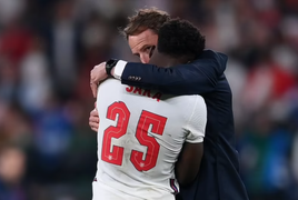 Lothar Matthaus: CĐV Anh đáng phải nhận cay đắng tại chung kết EURO 2020