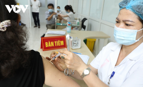 12.000 người tiêm vaccine COVID-19 Nano Covax mũi 2 giai đoạn thử nghiệm 3