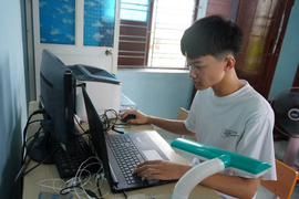 Điểm tốt nghiệp Lịch sử, tiếng Anh chênh hơn 3 điểm với học bạ: Bộ GD&ĐT lý giải