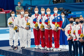 VĐV Nga vô địch Olympic, chẳng màng cấm ngăn từ IOC