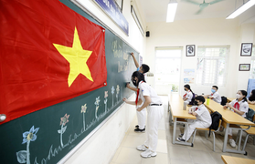 'Phải sớm kiểm soát dịch bệnh để bù lại cho học sinh ngày đến trường đúng nghĩa'