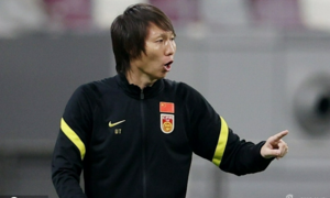 HLV Trung Quốc: 'Trận gặp Việt Nam quan trọng như chung kết'