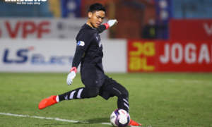 HLV Park Hang Seo gọi bổ sung thủ môn Nguyên Mạnh lên tuyển Việt Nam