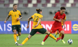 Tiền vệ Trung Quốc: Gặp tuyển Việt Nam, phải dốc toàn lực