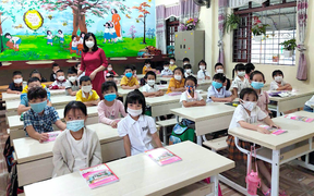 Học sinh có được trở lại trường trong tháng 11?